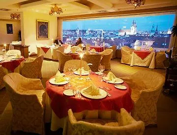 Golden Praag